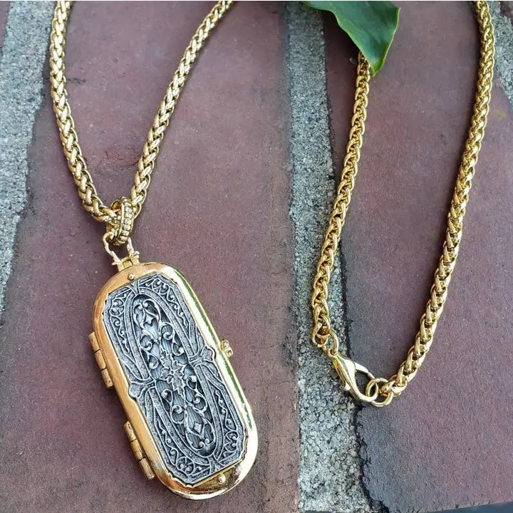 Antiquities Couture Heirloom Two Tone Vinaigrette Pendant